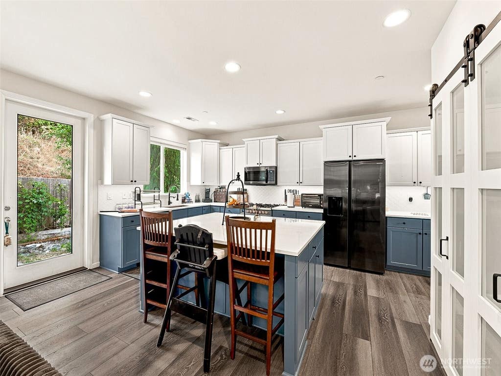 Photo of 10706 174th Avenue E, Bonney Lake, WA 98391 (MLS # 2561820)