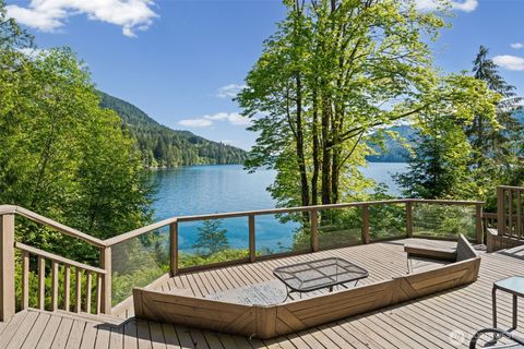 Photo of 90 Lakeshore Place, Hoodsport, WA 98548 (MLS # 2527716)