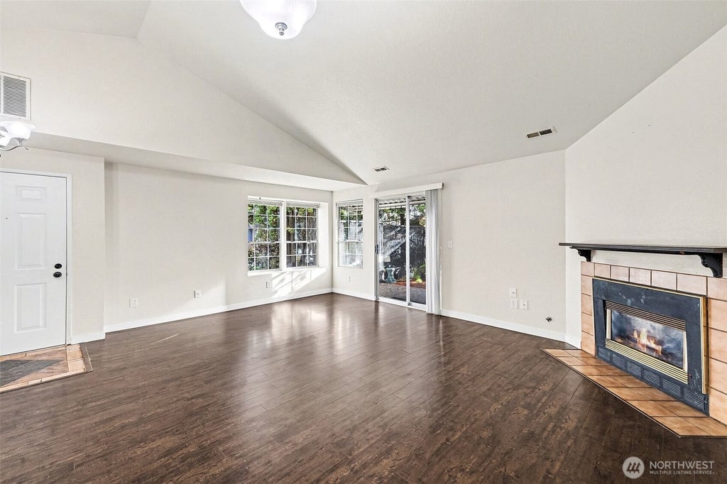 Photo of 9103 183rd Avenue NE, Redmond, WA 98052 (MLS # 2572913)