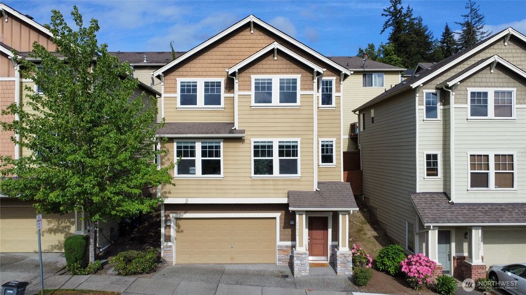 Photo of 24033 40th Avenue SE, Bothell, WA 98021 (MLS # 2374484)