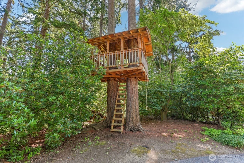 340 NW 137th Street