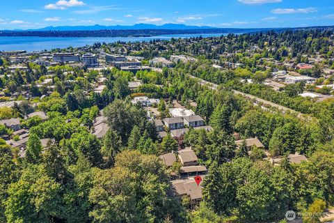 Photo of 406 10th Street #C202, Kirkland, WA 98033 (MLS # 2545937)