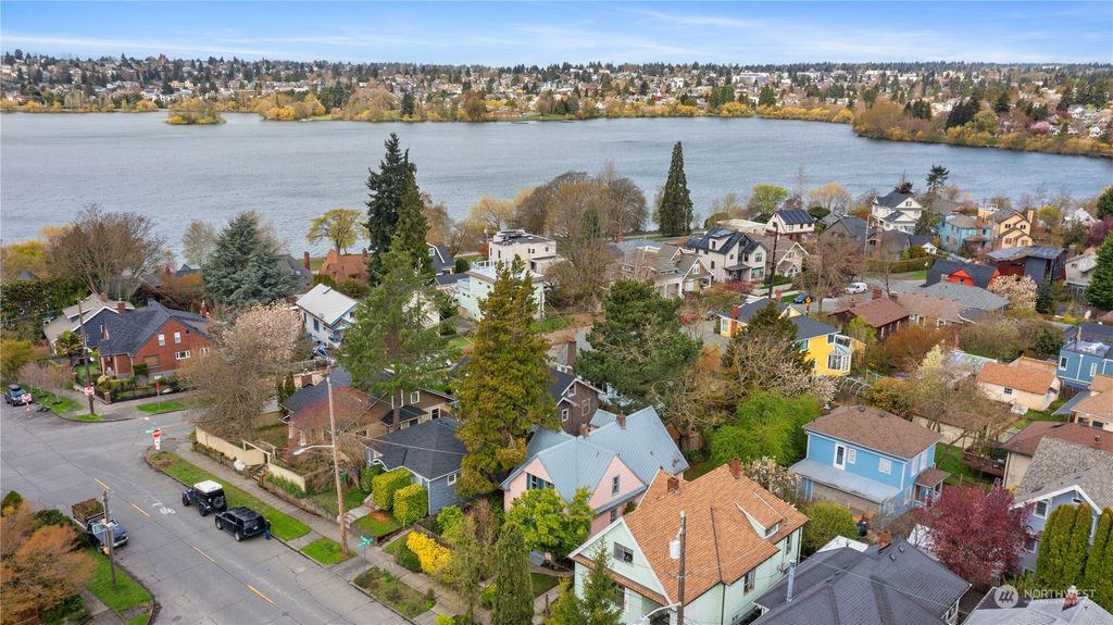 Photo of 2212 N 65th Street, Seattle, WA 98103 (MLS # 2052583)