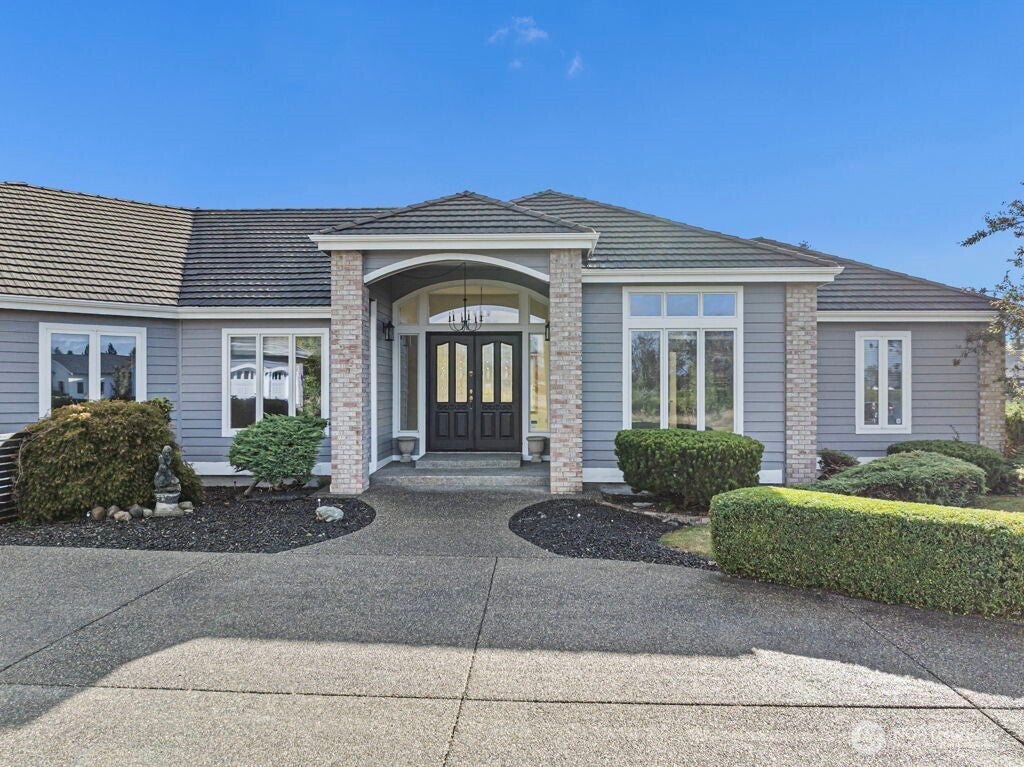 2505 263rd Street Ct E