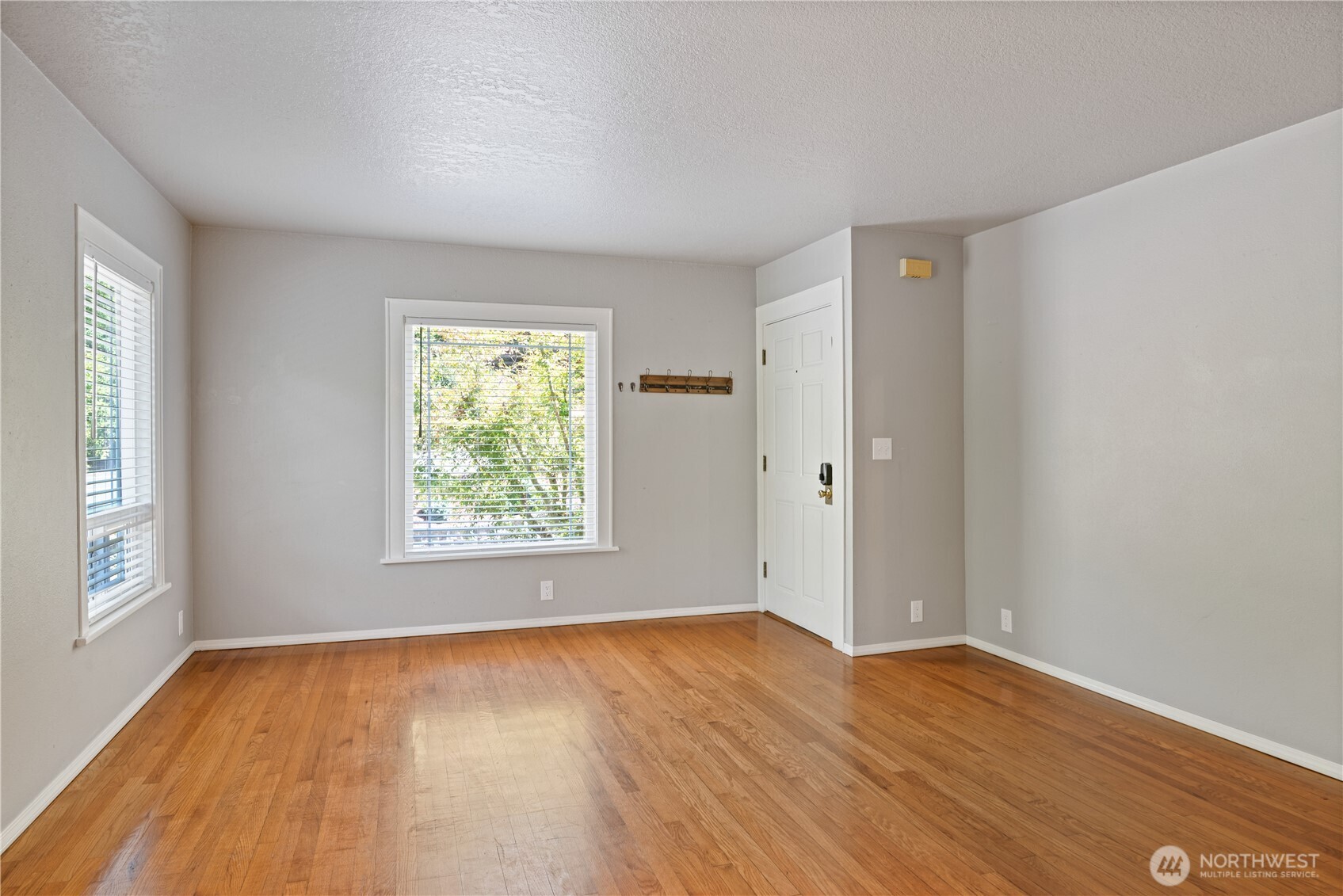 4509 Pacific Way