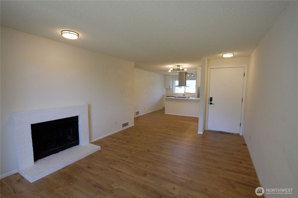 Photo of 12906 8th Avenue W #D303, Everett, WA 98204 (MLS # 2522942)