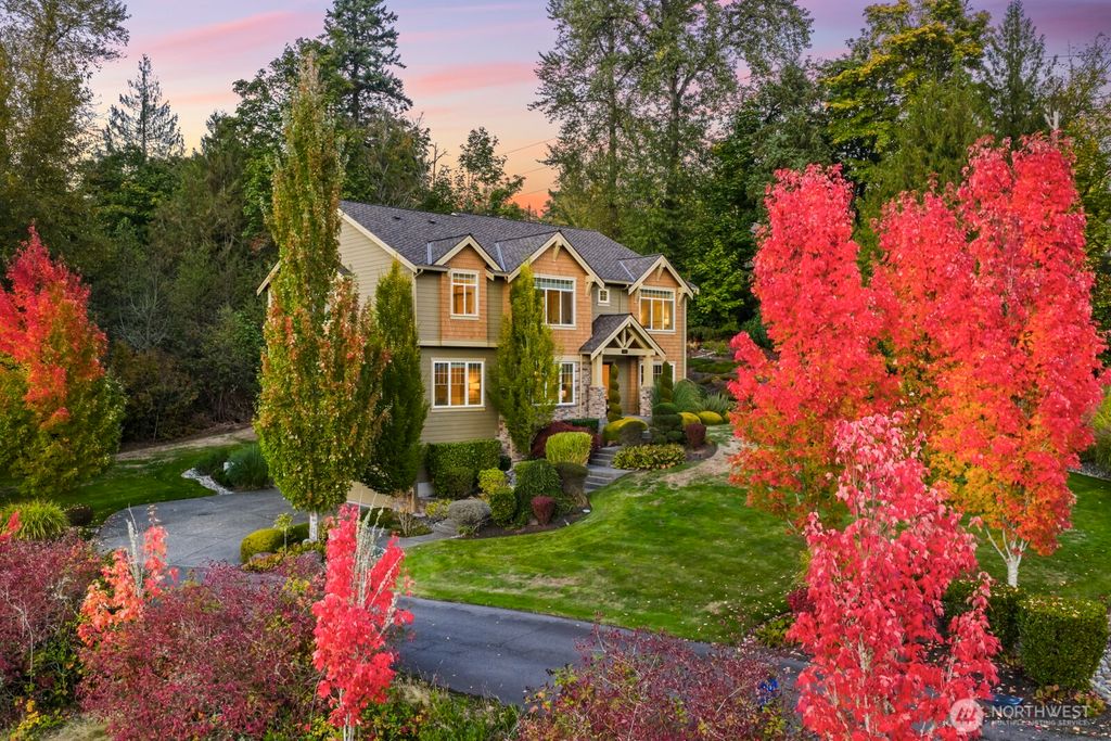 Photo of 5812 249th Court NE, Redmond, WA 98053 (MLS # 2446673)