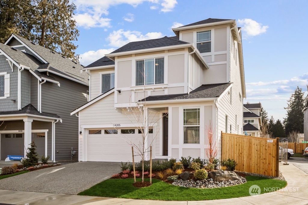 Photo of 14203 44th Place W #3, Lynnwood, WA 98087 (MLS # 2041193)