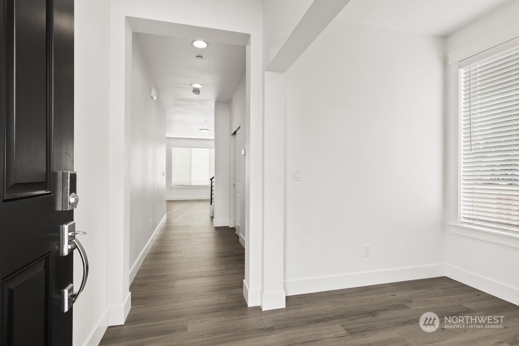 Photo of 14203 44th Place W #3, Lynnwood, WA 98087 (MLS # 2041193)