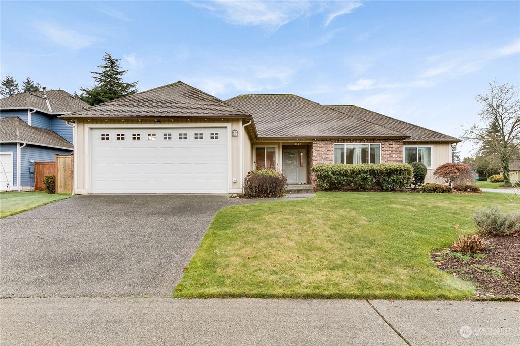 Photo of 2667 SW 343rd Street, Federal Way, WA 98023 (MLS # 2189907)