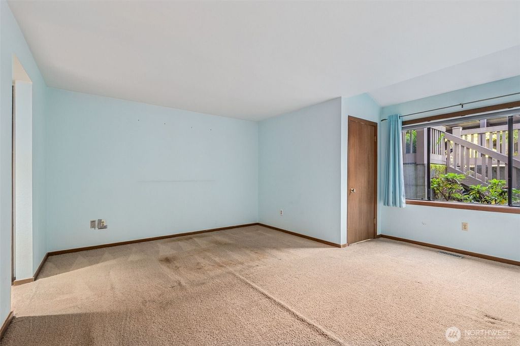 Photo of 13730 15th Avenue NE #E102, Seattle, WA 98125 (MLS # 2449643)