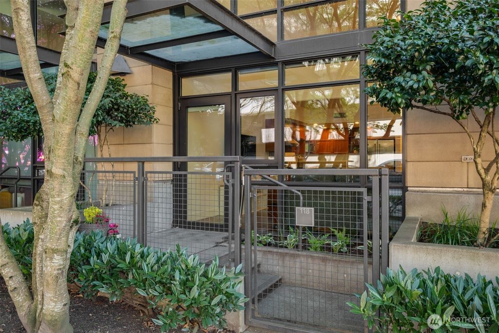 Photo of 2911 2nd Avenue #118, Seattle, WA 98121 (MLS # 2505535)