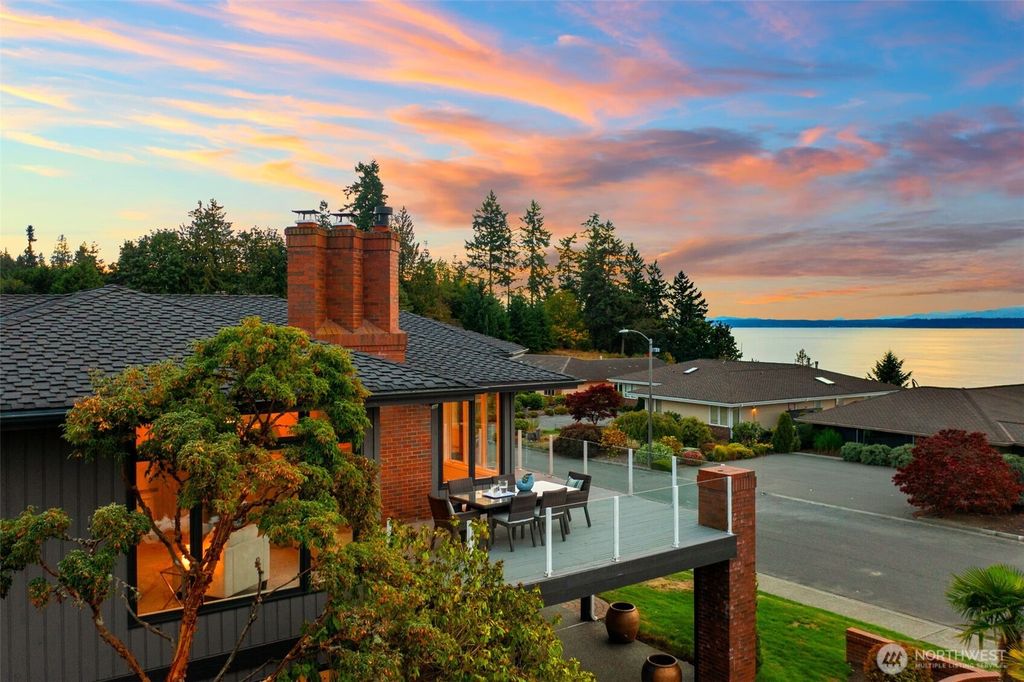 Photo of 13813 68th Avenue W, Edmonds, WA 98026 (MLS # 2439274)