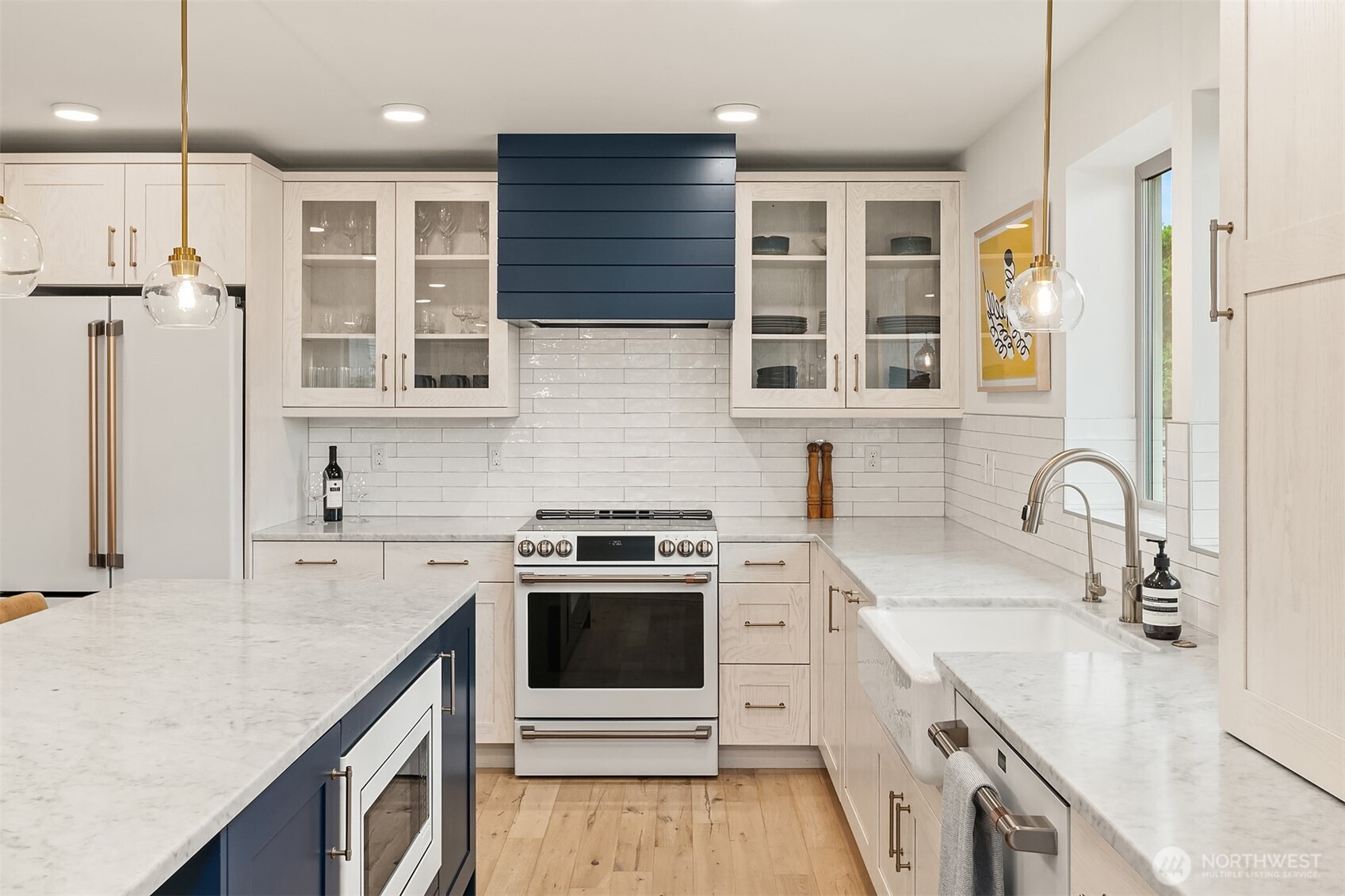 4514 Bagley Avenue N