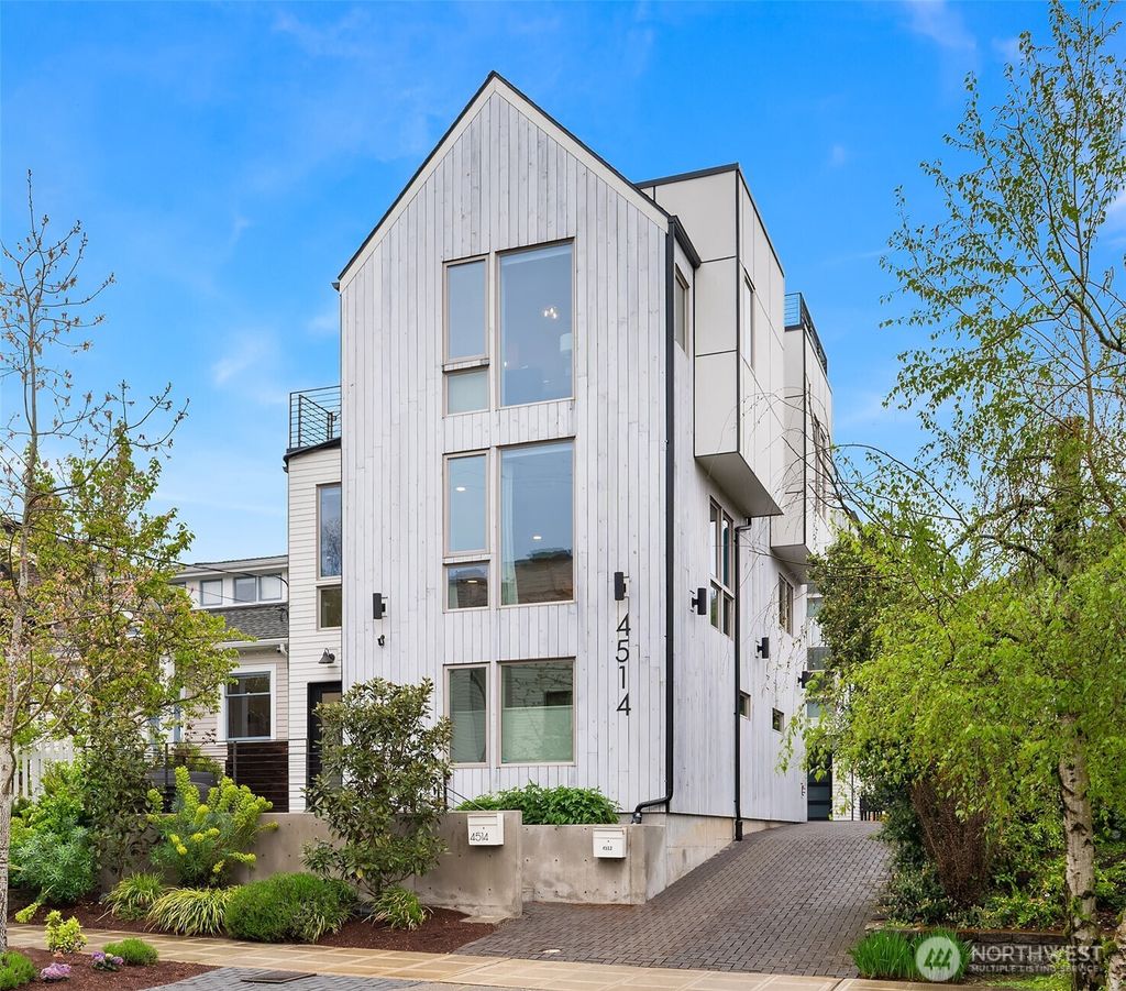 Photo of 4514 Bagley Avenue N, Seattle, WA 98103 (MLS # 2511934)