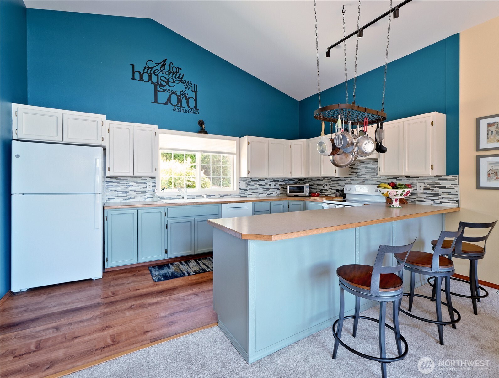 1273 SE Camano Drive