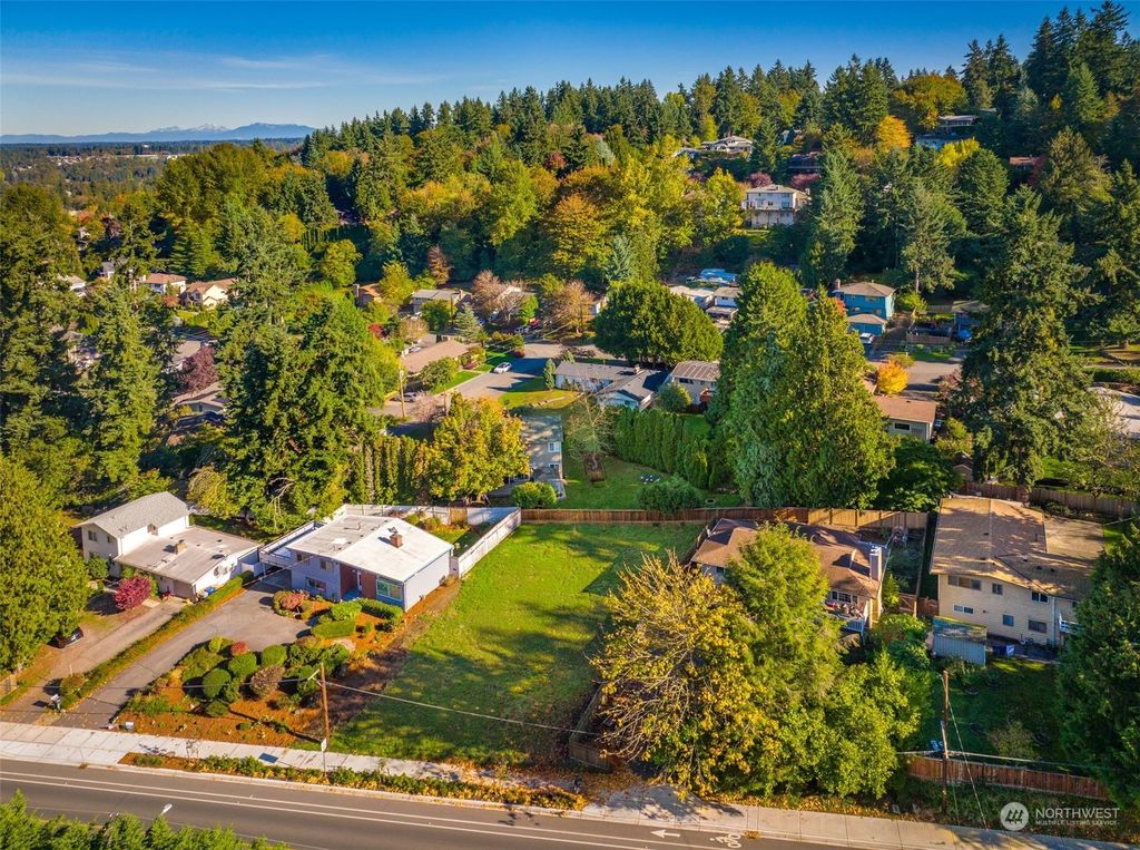 Photo of 0 Juanita Drive NE, Kenmore, WA 98028 (MLS # 2176361)