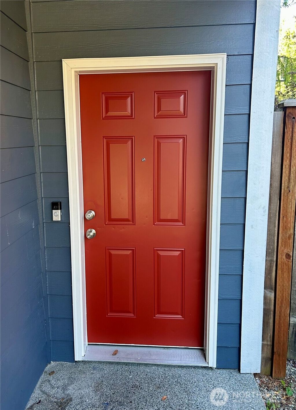 Photo of 11104 Paine Field Way, Everett, WA 98204 (MLS # 2438095)