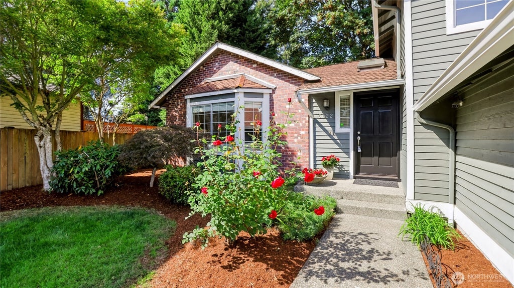 Photo of 5022 NE 21st Street, Renton, WA 98059 (MLS # 2579508)