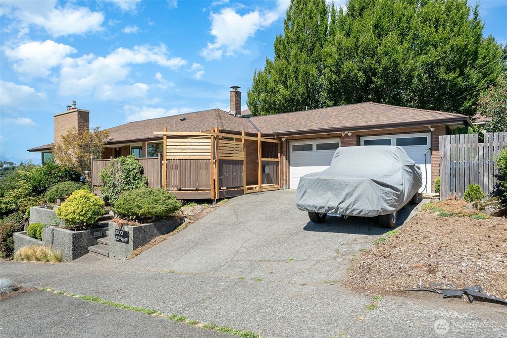 Photo of 3200 30th Avenue W, Seattle, WA 98199 (MLS # 2509002)