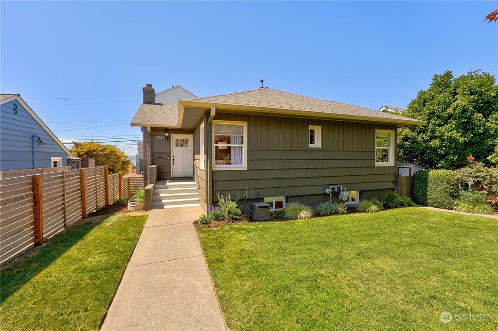 Photo of 4833 42nd Avenue SW, Seattle, WA 98116 (MLS # 2145538)