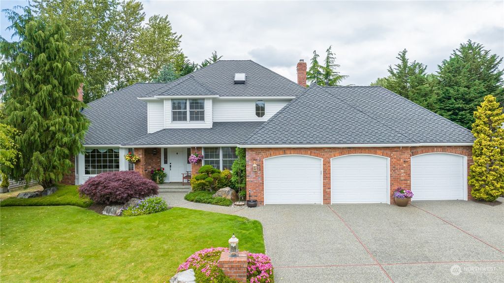 Photo of 14228 SE 77th Street, Newcastle, WA 98059 (MLS # 2032151)
