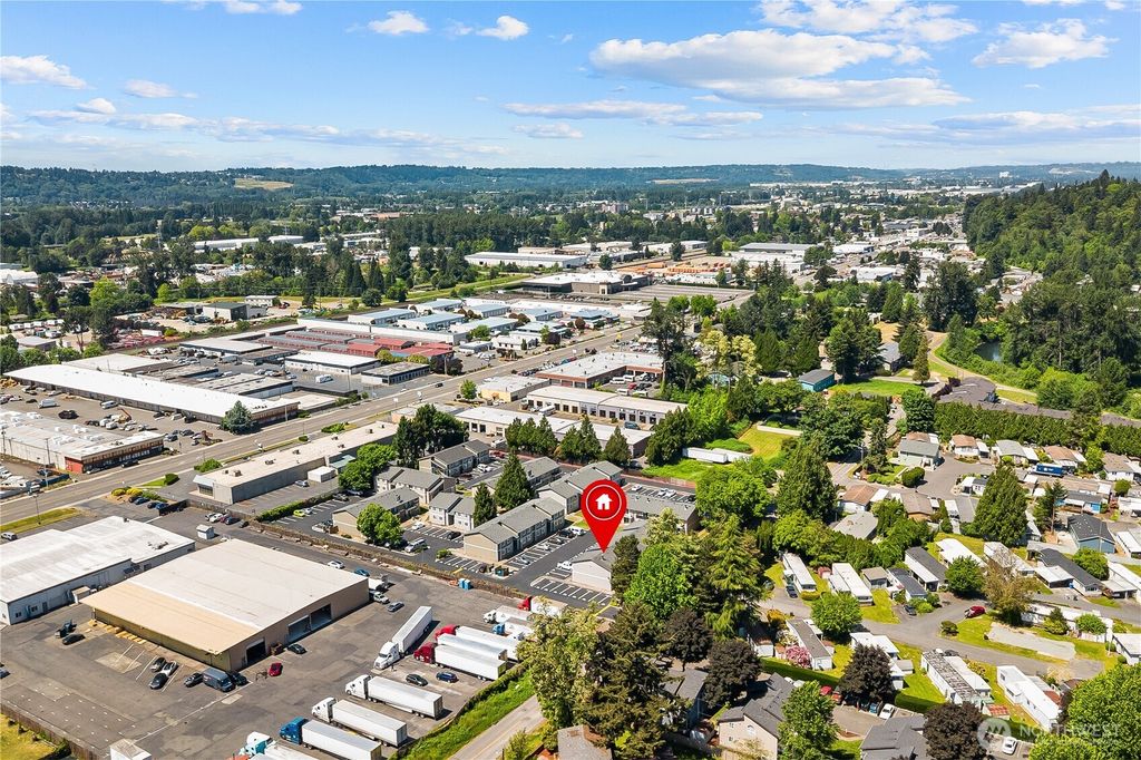 Photo of 1617 Maple Lane #E7, Kent, WA 98030 (MLS # 2530066)