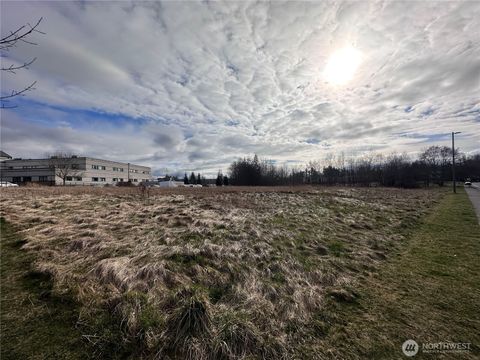 Photo of 515 W Horton Road, Bellingham, WA 98226 (MLS # 2470392)