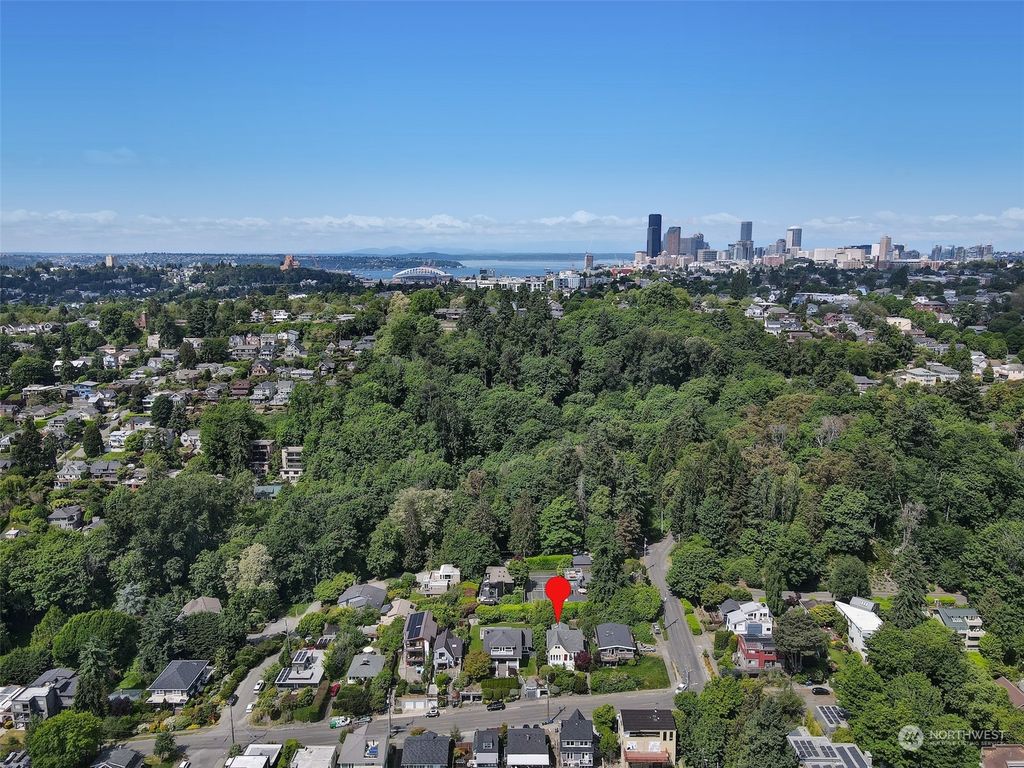 Photo of 407 35th Avenue S, Seattle, WA 98144 (MLS # 2129128)