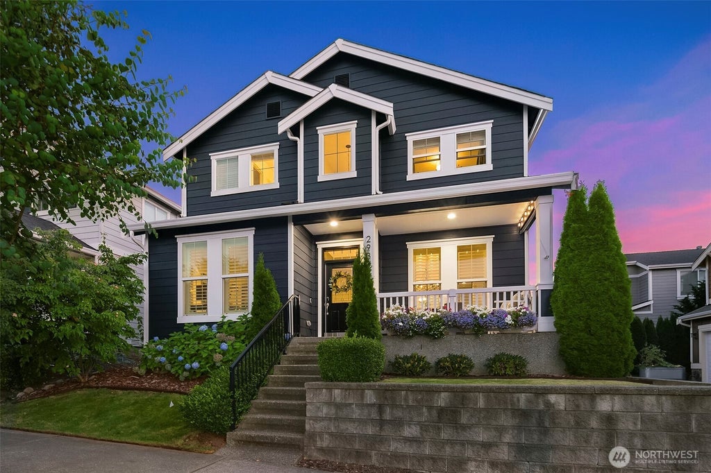 Photo of 2933 NE Marquette Way, Issaquah, WA 98029 (MLS # 2555499)