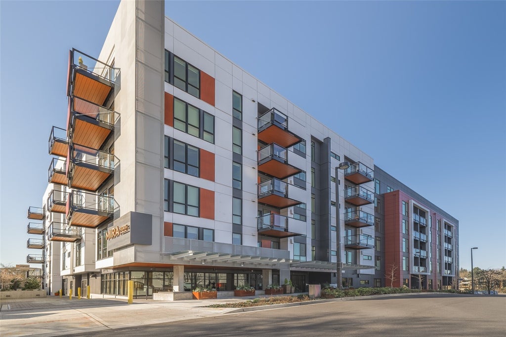 Photo of 1085 103rd Avenue NE #113, Bellevue, WA 98004 (MLS # 2599228)