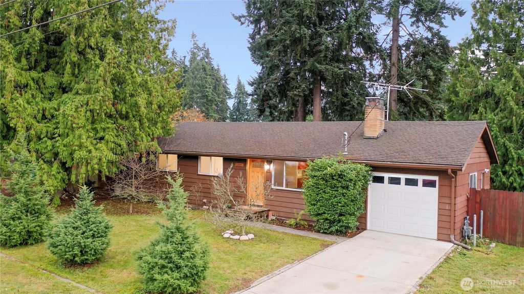 Photo of 5902 178th Street SW, Lynnwood, WA 98037 (MLS # 2455668)