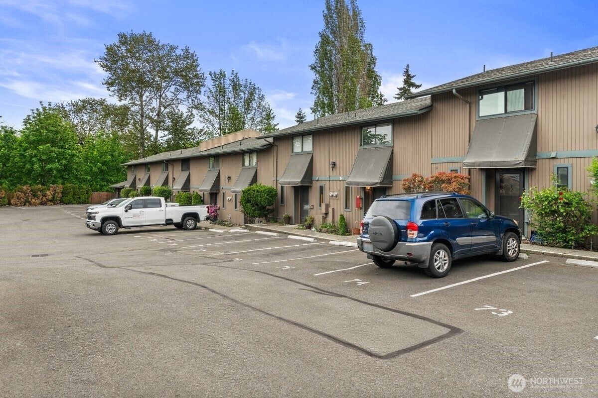 13702 37th Avenue S 51