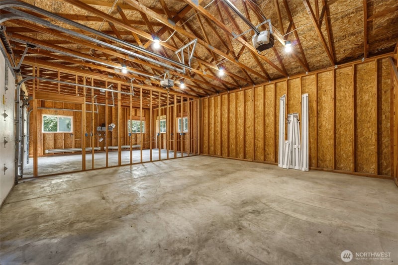 121 Chateau Lane