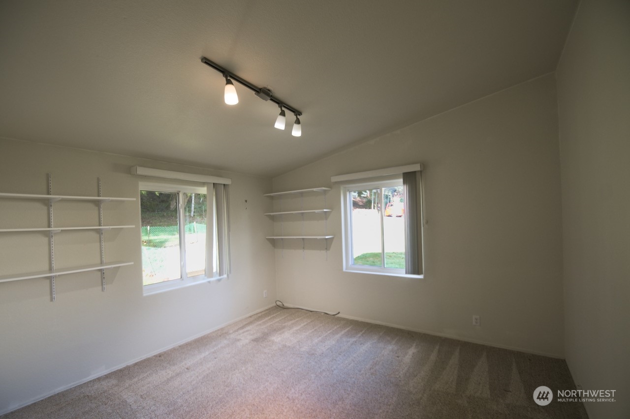 115 Ripple Way
