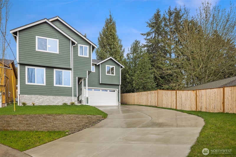 2117 SW 103rd Place