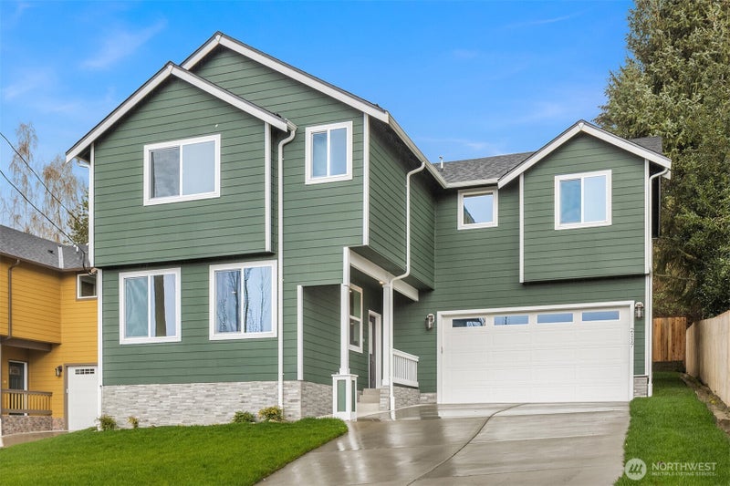 2117 SW 103rd Place