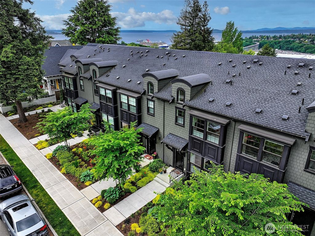 Photo of 2111 9th Avenue W #20, Seattle, WA 98119 (MLS # 2379238)