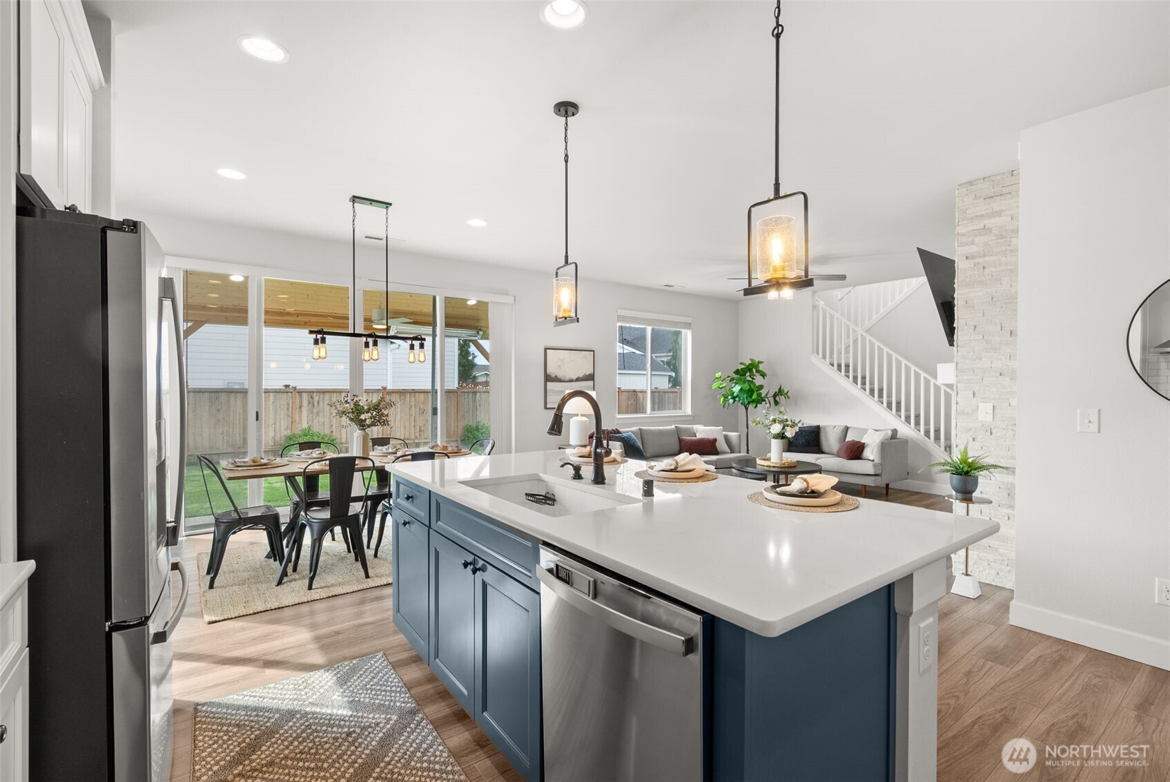 15696 Washington Street