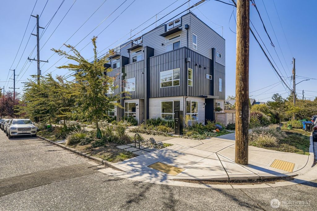 Photo of 5719 9th Avenue NW, Seattle, WA 98107 (MLS # 2441899)