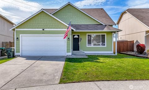 Photo of 9921 Greenleaf Loop SE, Yelm, WA 98597 (MLS # 2503935)