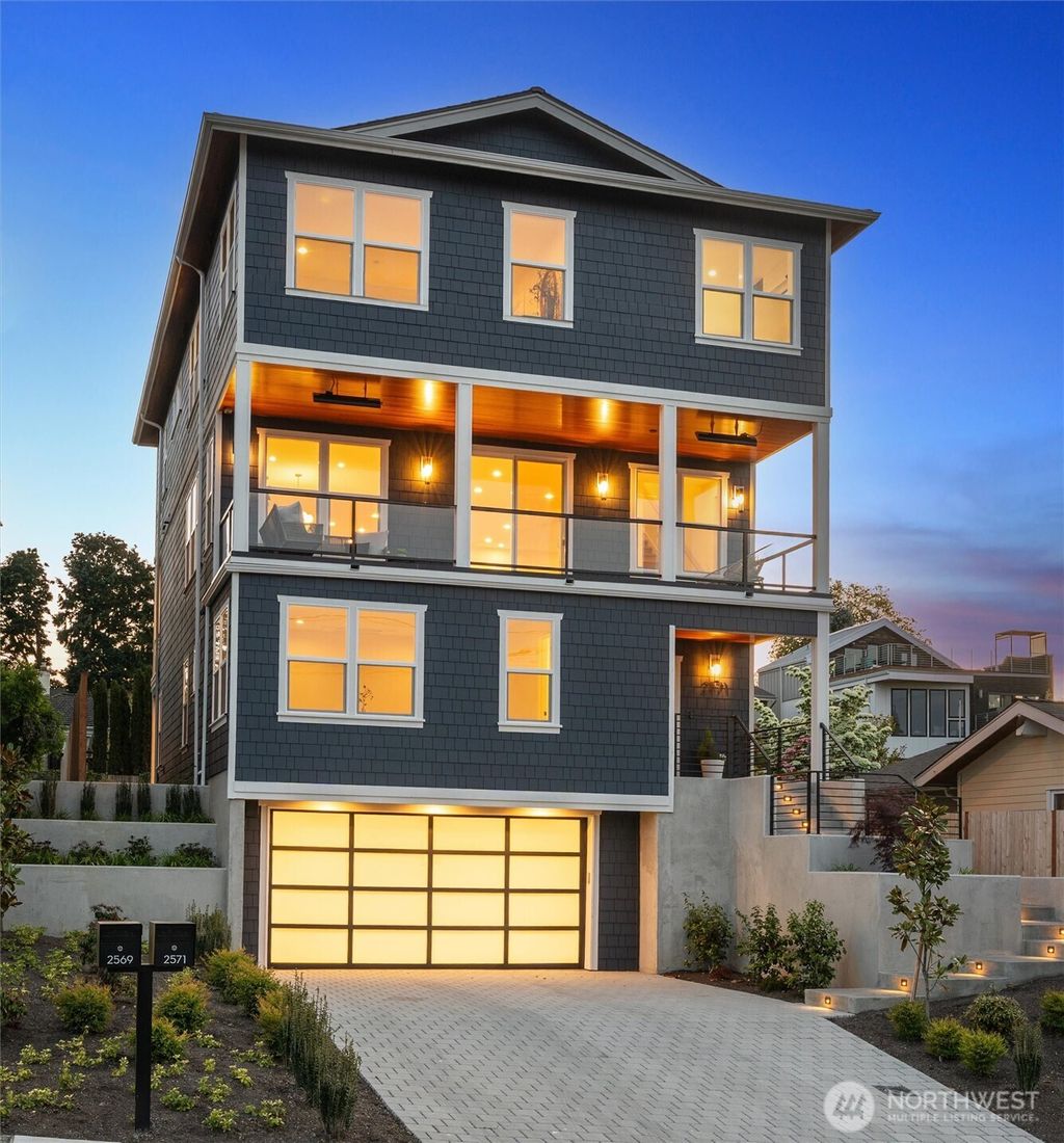 Photo of 2571 26th Avenue W, Seattle, WA 98199 (MLS # 2455366)