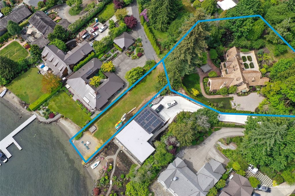 Photo of 4346 E Mercer Way, Mercer Island, WA 98040 (MLS # 2066434)