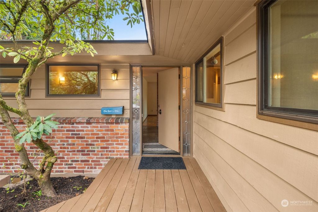 Photo of 16201 3rd Avenue NE, Shoreline, WA 98155 (MLS # 2055997)
