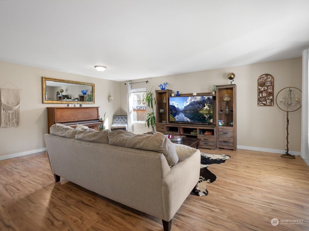 Photo of 14369 Autumns Avenue SE, Monroe, WA 98272 (MLS # 2050130)