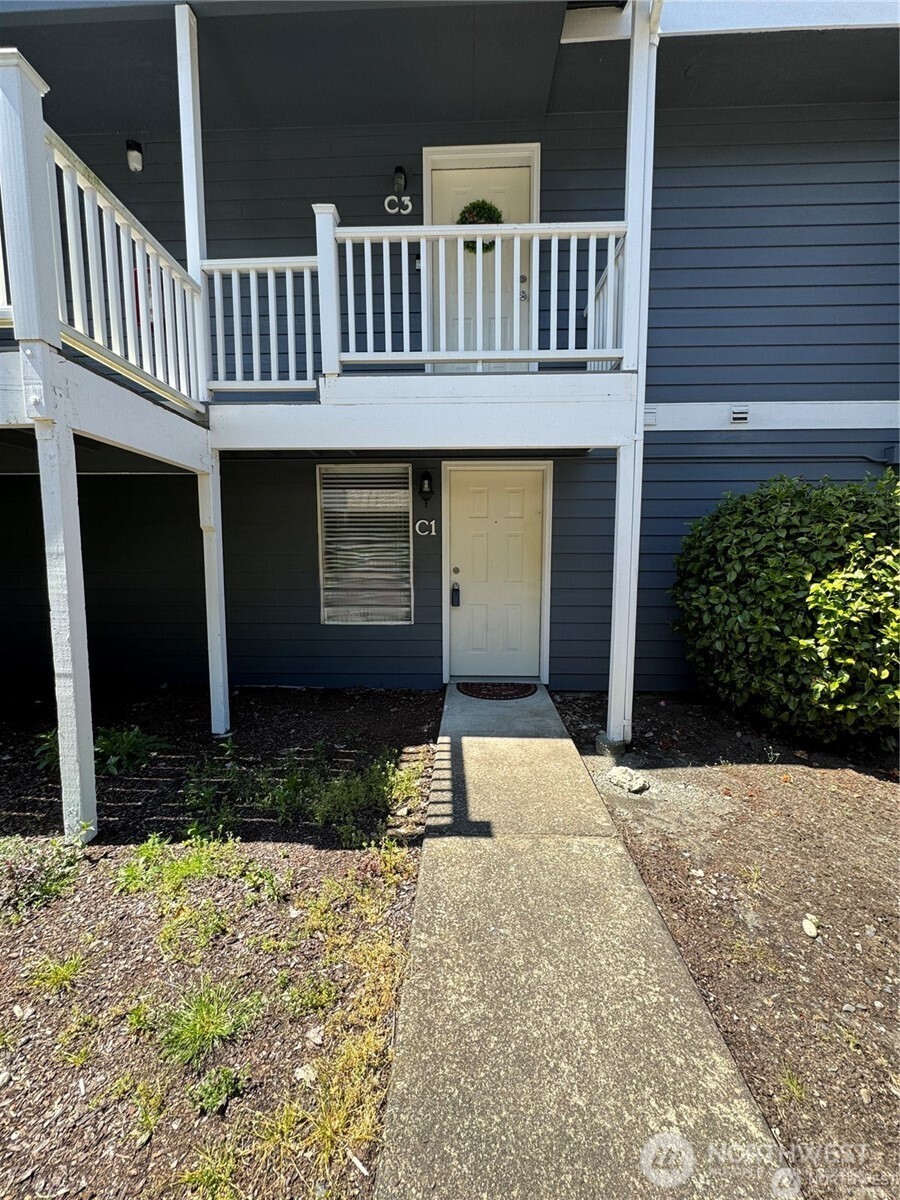 3939 10th Street SE C1