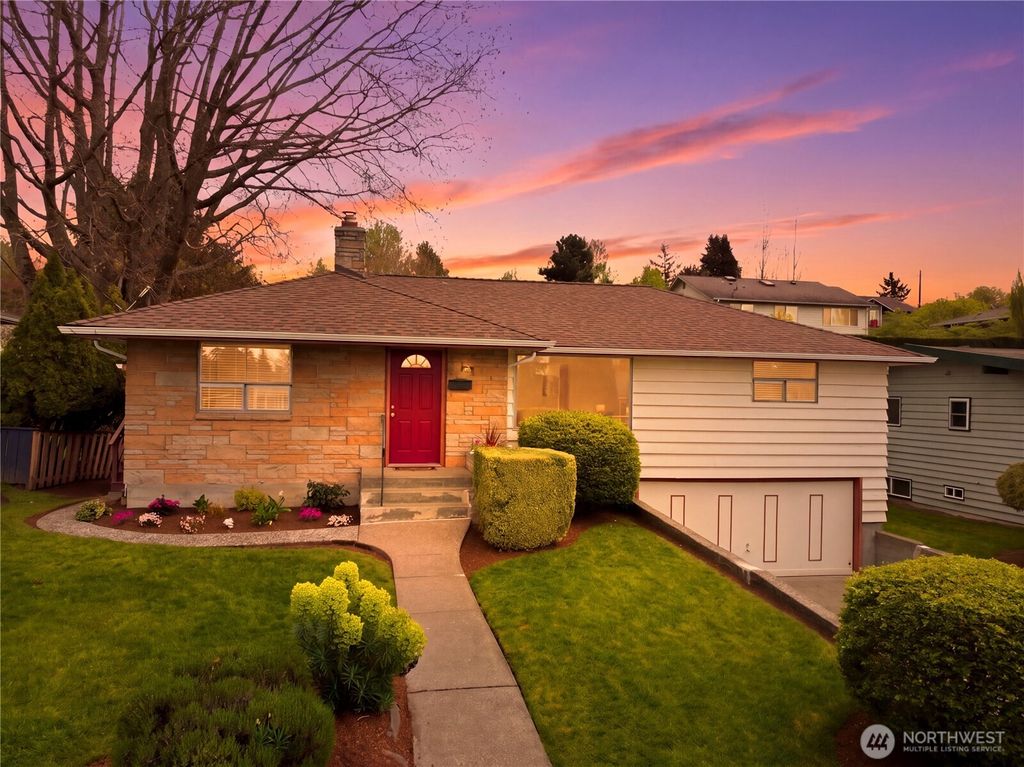 Photo of 8818 2nd Avenue NE, Seattle, WA 98115 (MLS # 2511785)