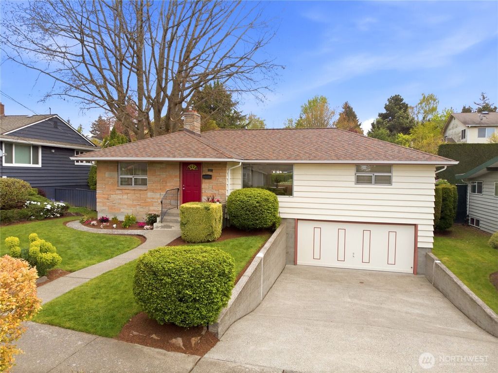 Photo of 8818 2nd Avenue NE, Seattle, WA 98115 (MLS # 2511785)