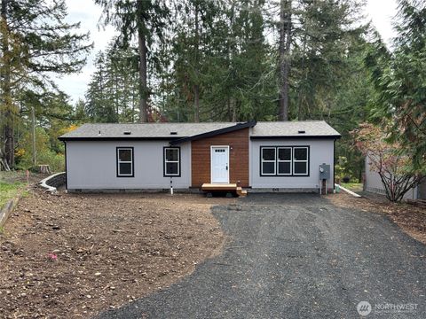 512 E Madrona Parkway Grapeview WA 98546