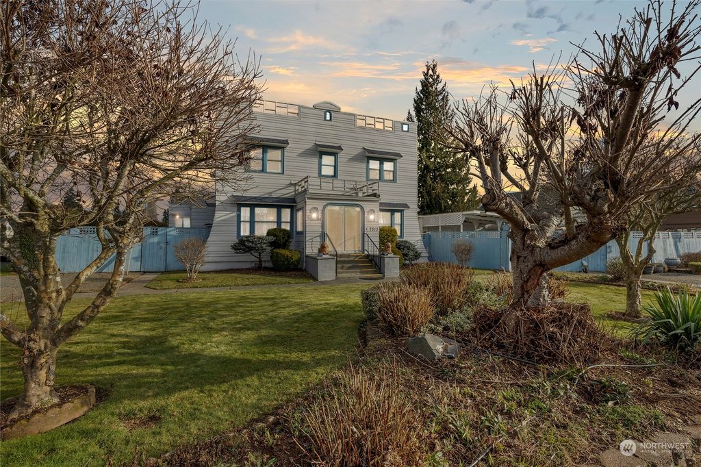 Photo of 7313 47th Avenue NE, Marysville, WA 98270 (MLS # 2324382)